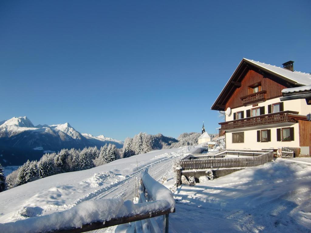 Hauserhof Am Goldberg เดลลัค ภายนอก รูปภาพ