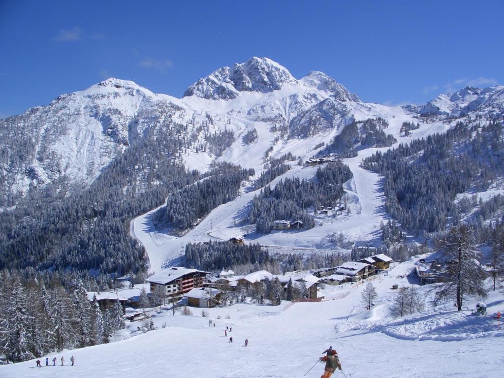 Hauserhof Am Goldberg เดลลัค ภายนอก รูปภาพ