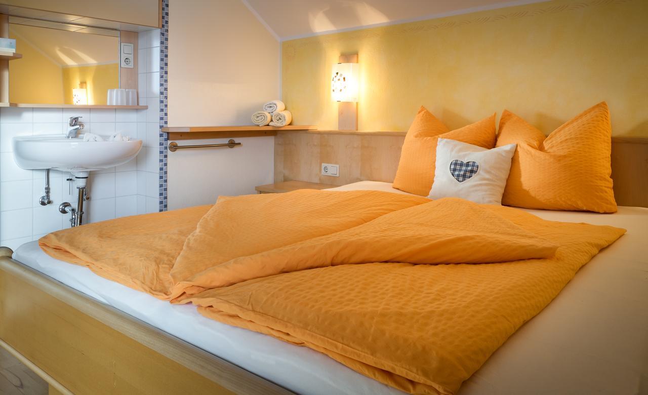 Hauserhof Am Goldberg เดลลัค ภายนอก รูปภาพ